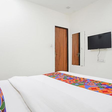 Fabhotel Vishala In Ahmedabad Exterior foto